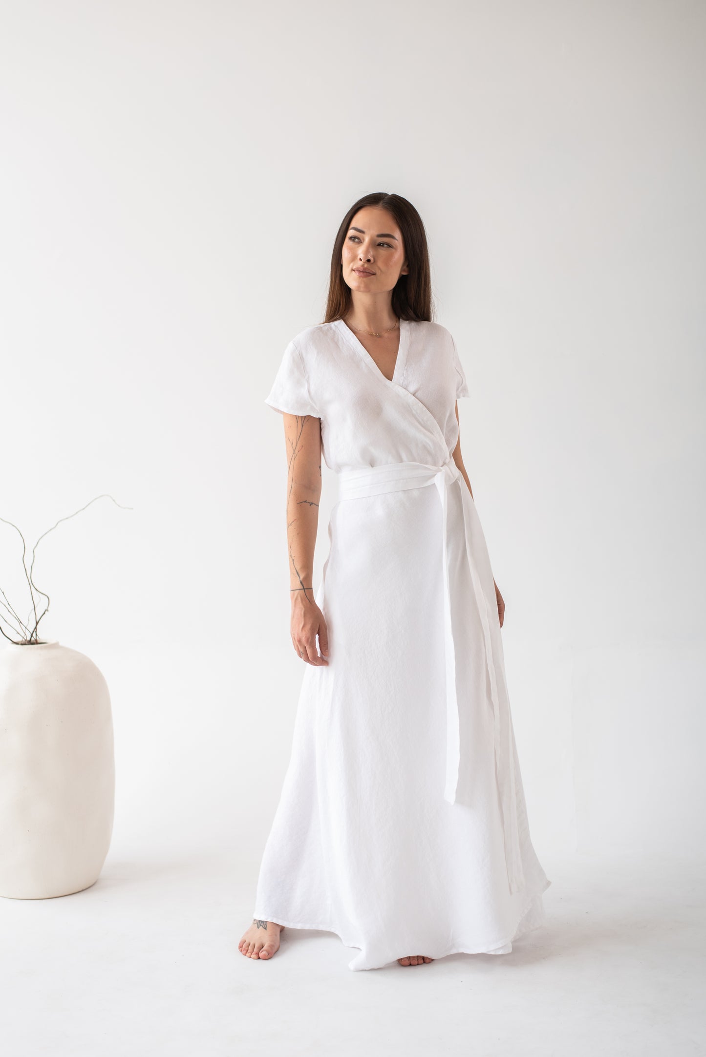 Lněné šaty Liin s páskem a krátkým rukávem