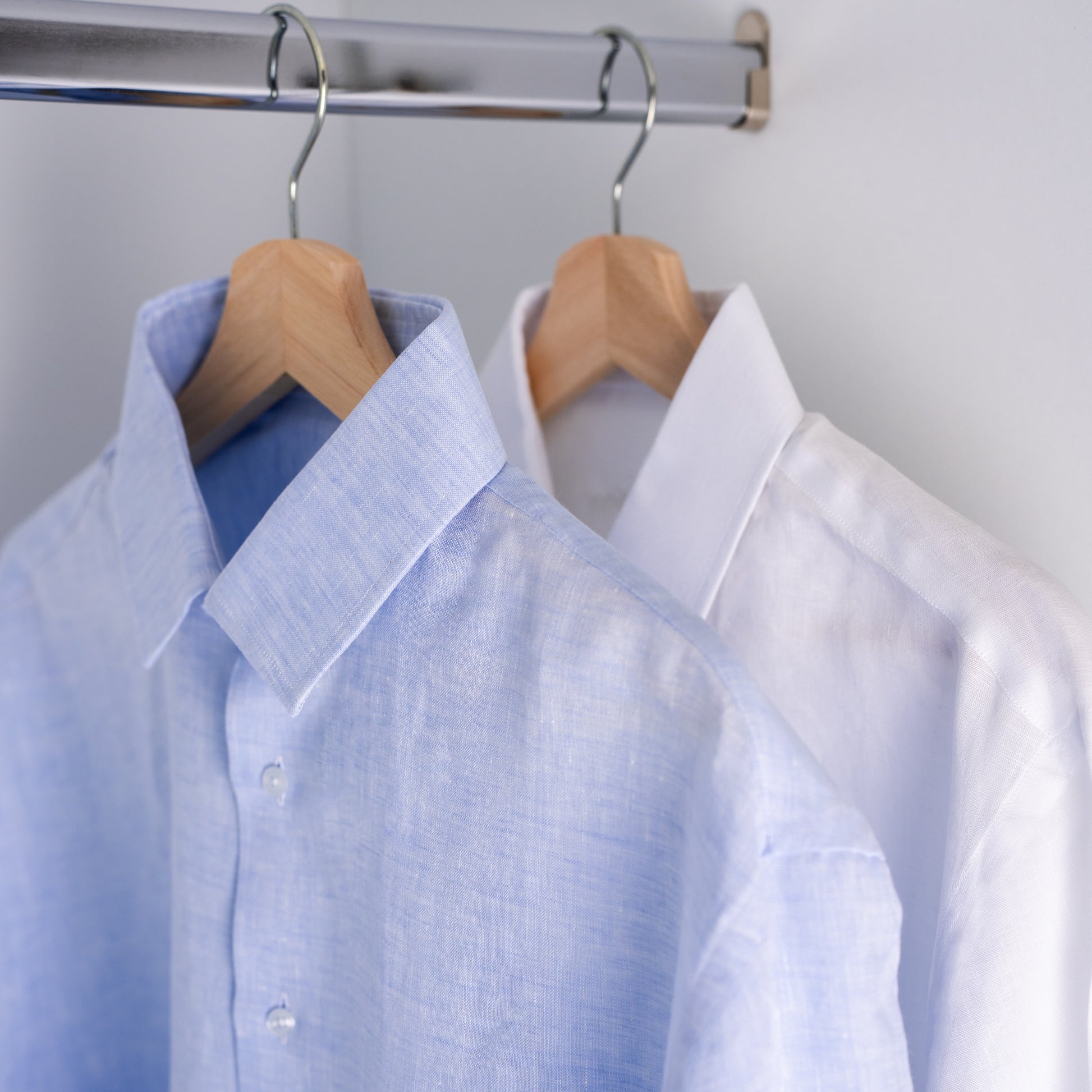 Lněná košile modrá bílá klasický límeček